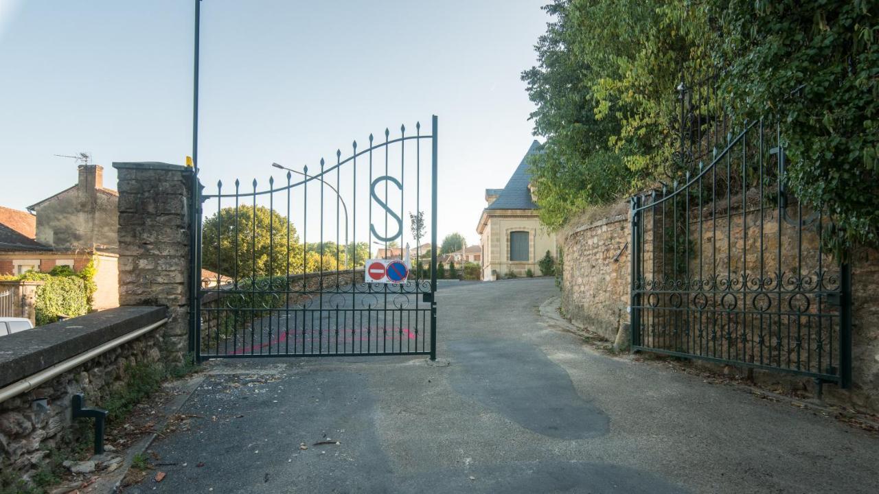 "Le Soleil Levant" Avec Balcon Et Parking Prive, 2 Adultes Et 1 Enfant Sarlat-la-Caneda Bagian luar foto